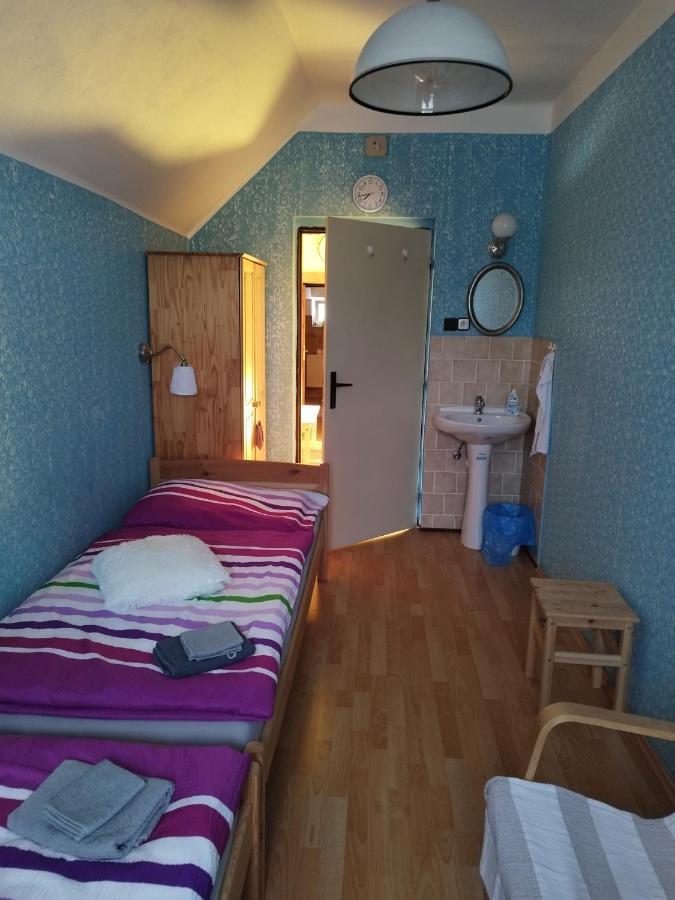 Restaurace A Penzion U Kuliku Raspenava Екстер'єр фото